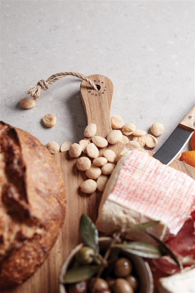 VINGA Buscot Round Serving Board - illuminated