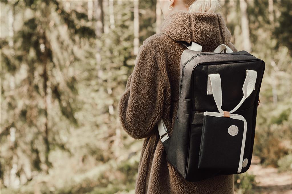 VINGA Sortino Cooler backpack - illuminated