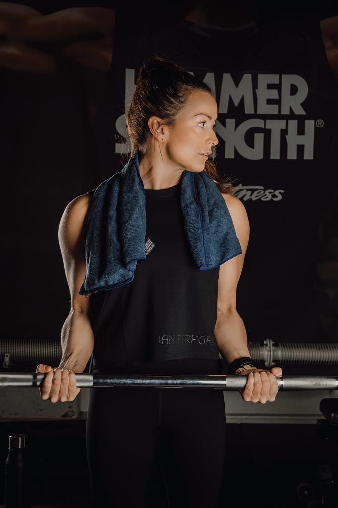 VINGA GRS RPET active dry towel 40 x 80cm - illuminated