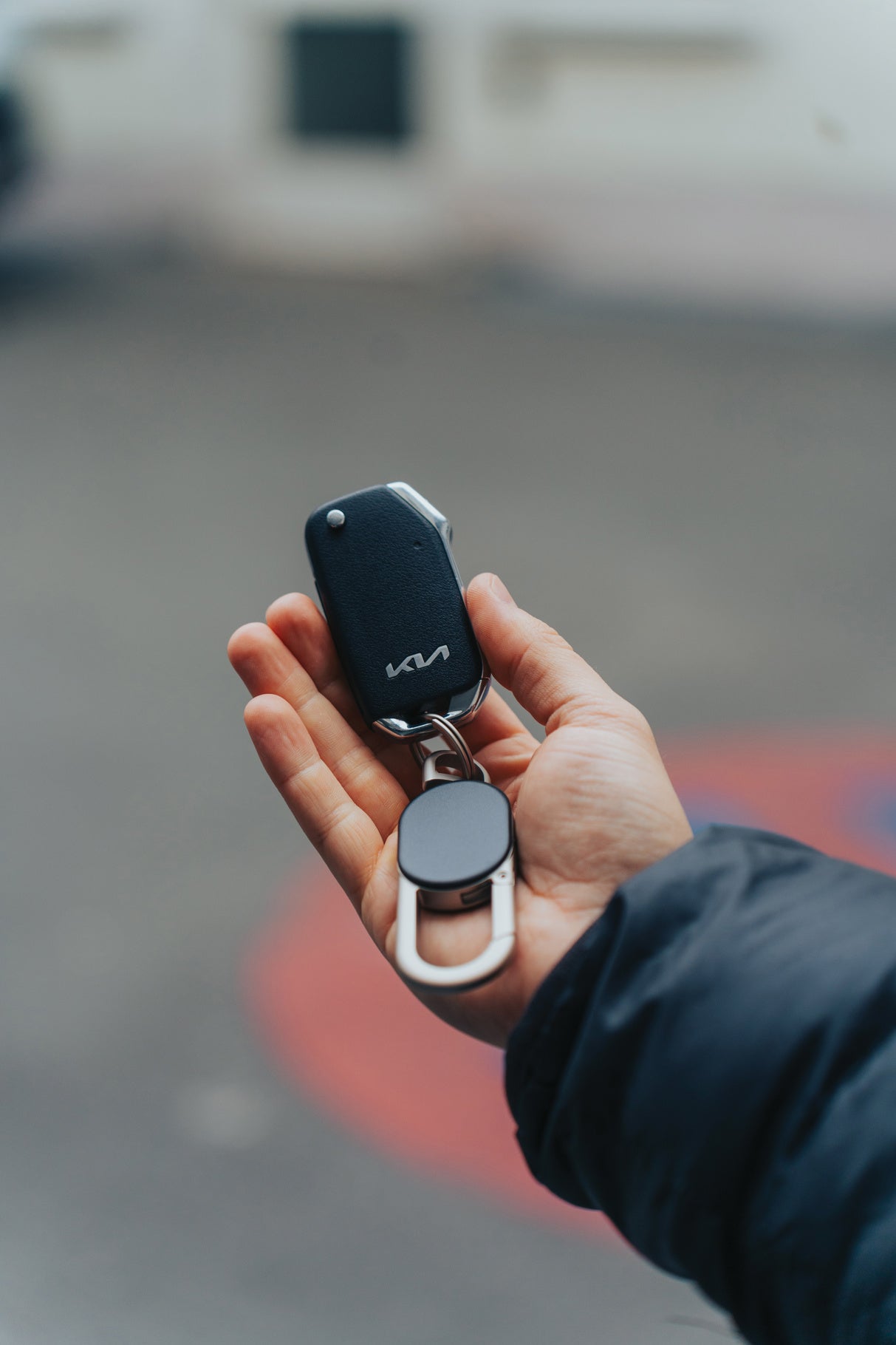 Keyfinder USBC Keychain with Worldwide Locating