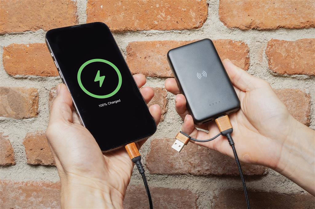 Ohio RCS certified recycled plastic 6-in-1 cable - illuminated