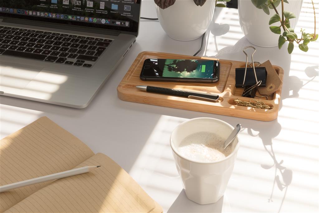 Bamboo desk organiser 10W wireless charger - illuminated