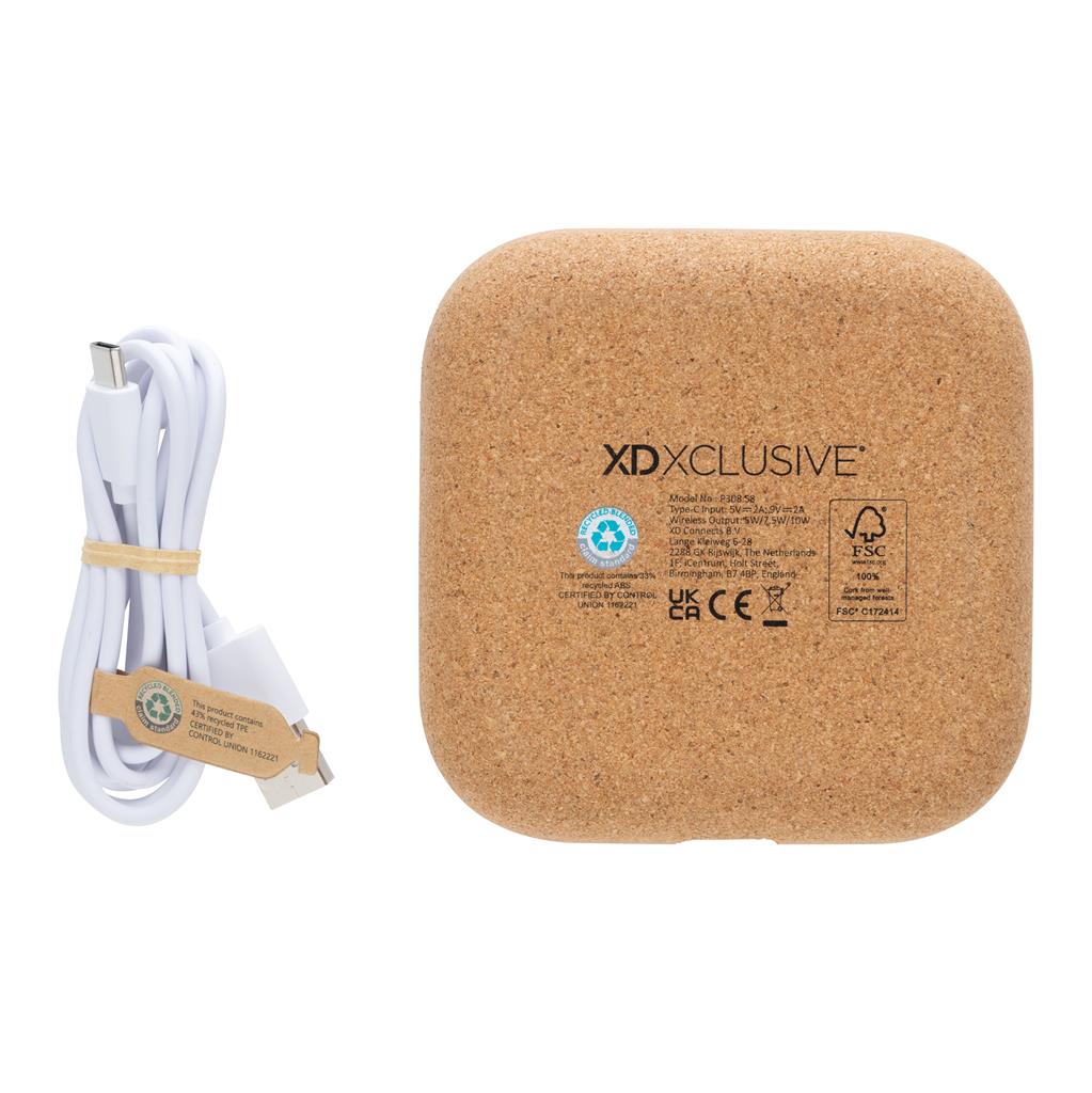 Oregon RCS recycled plastic and cork 10W wireless - illuminated