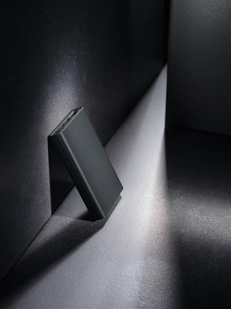 Terra RCS recycled aluminium powerbank 5.000 mAh - illuminated