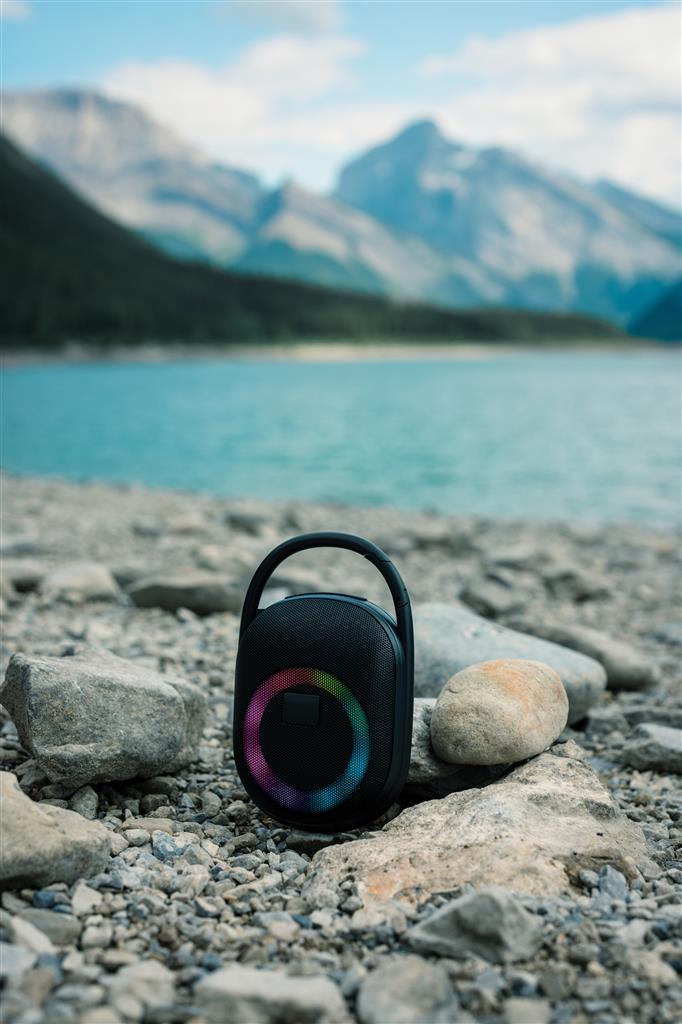 RCS recycled plastic Lightboom 5W Clip speaker - illuminated