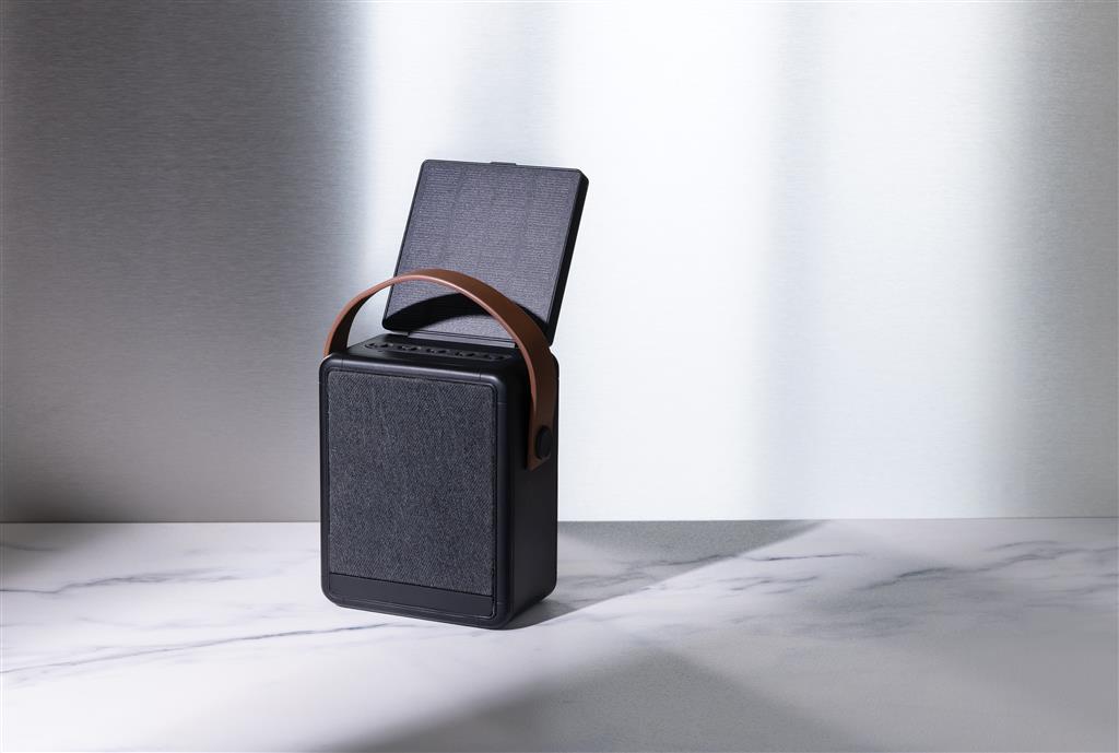 Skywave RCS recycled plastic solar speaker 12W - illuminated