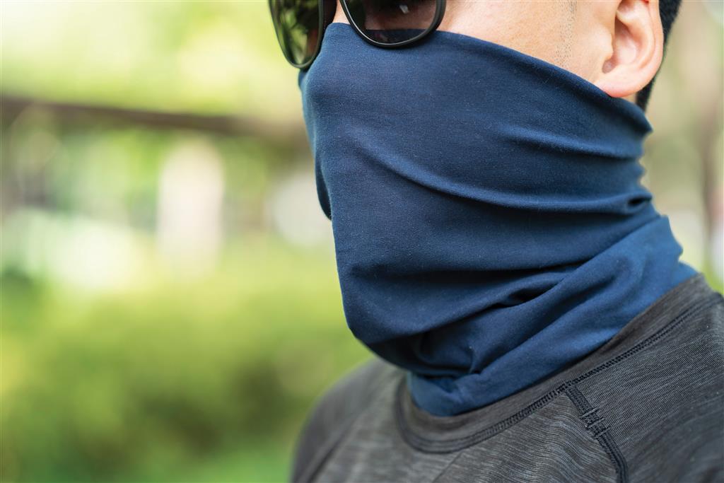 Multifunctional scarf - illuminated