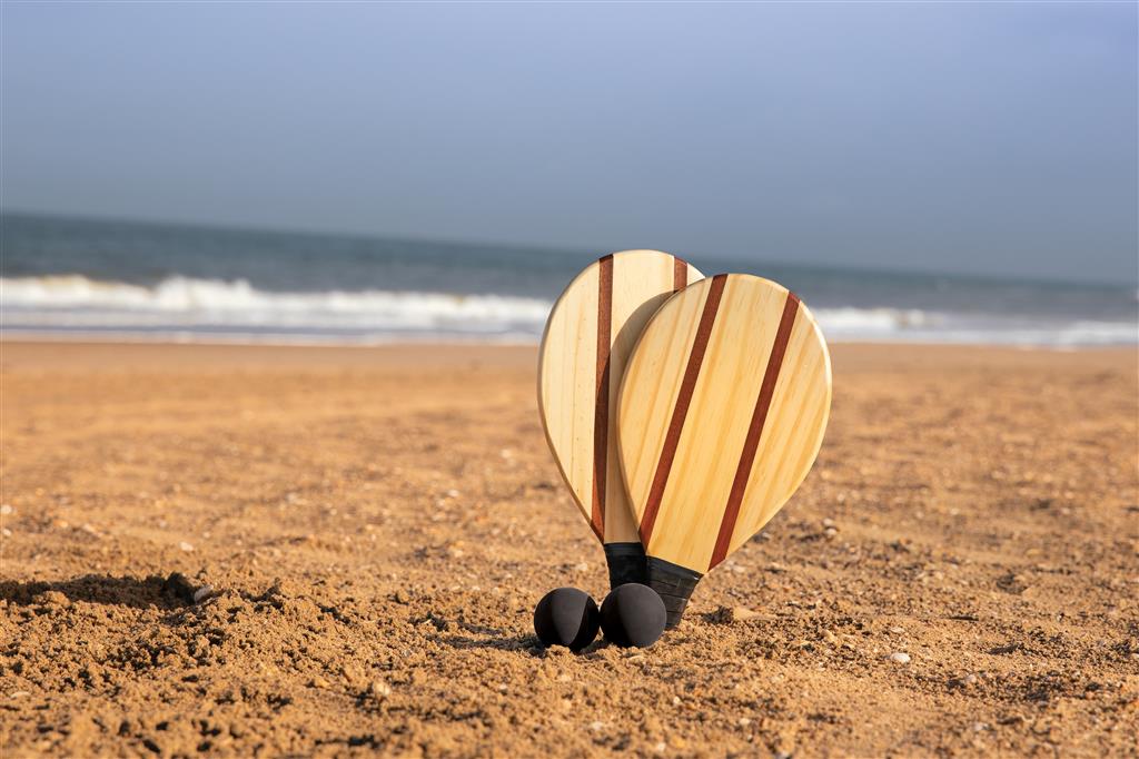 Wooden frescobol tennis set - illuminated