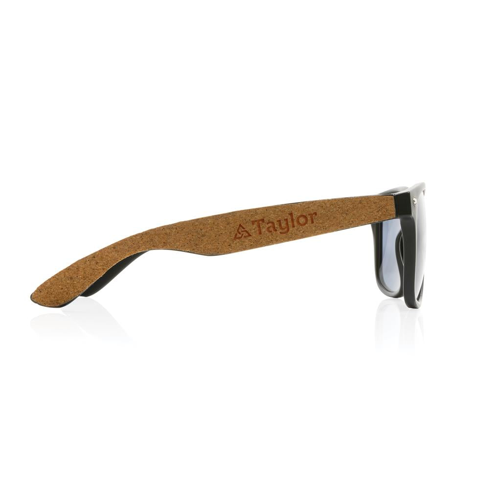 GRS recycled PC plastic sunglasses with cork - illuminated