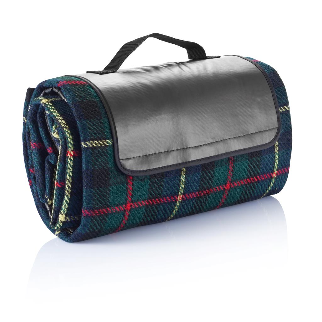 Tartan picnic blanket - illuminated