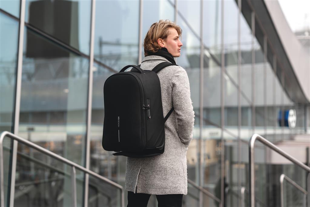 Bobby backpack trolley - illuminated