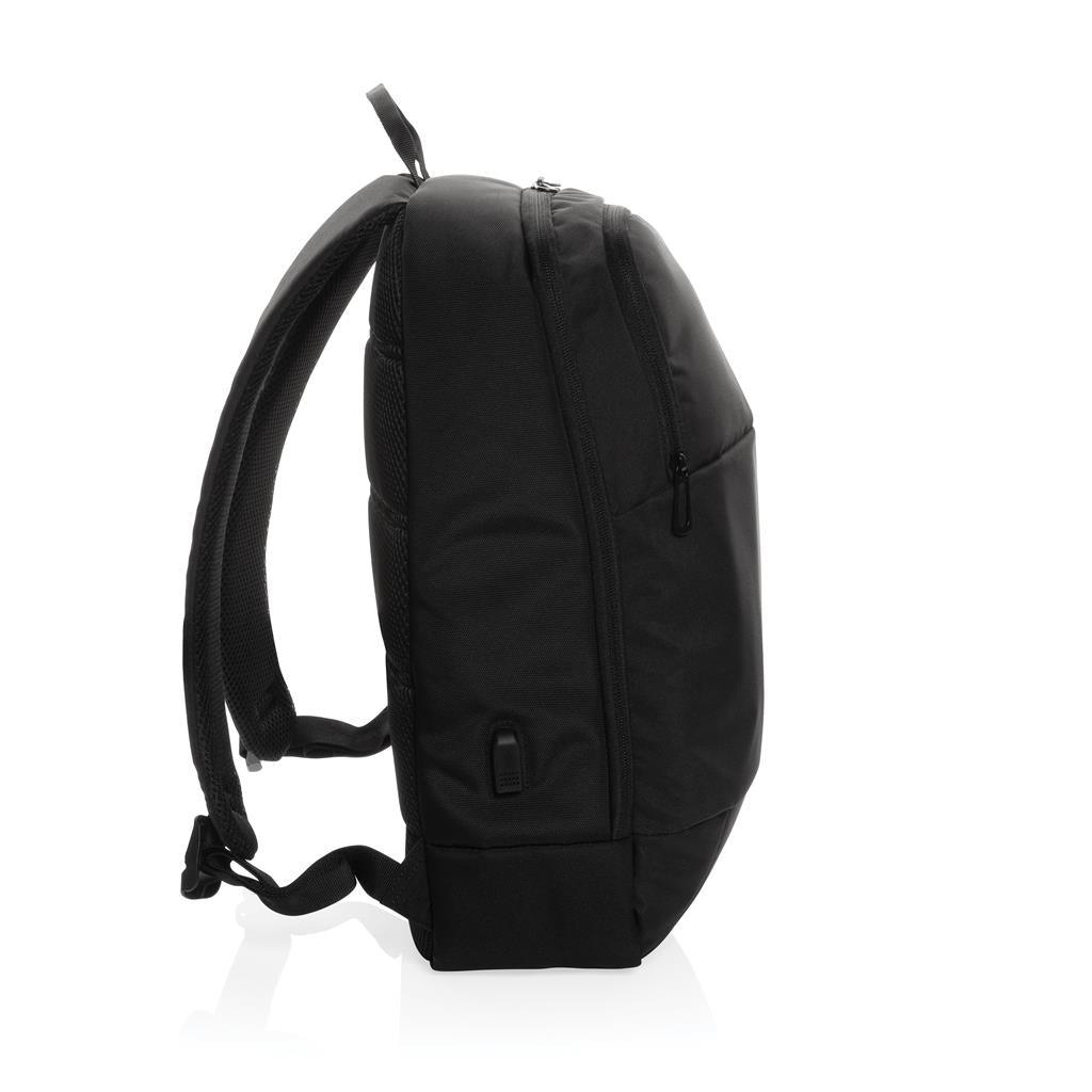 Swiss Peak AWARE™ modern 15.6" laptop backpack - illuminated