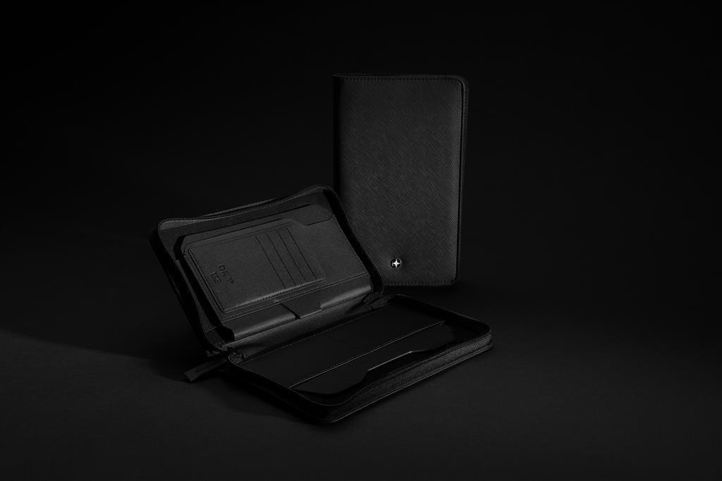 Swiss Peak Heritage RCS rPU RFID travel wallet - illuminated