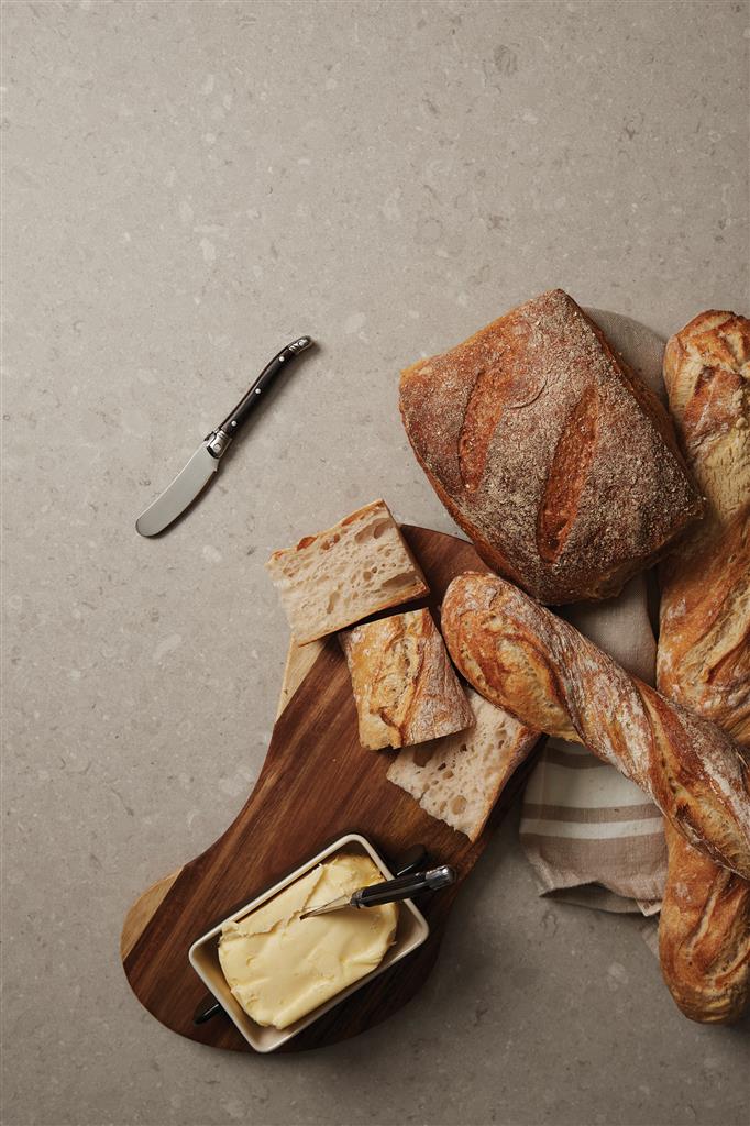 VINGA Gigaro butter knives - illuminated