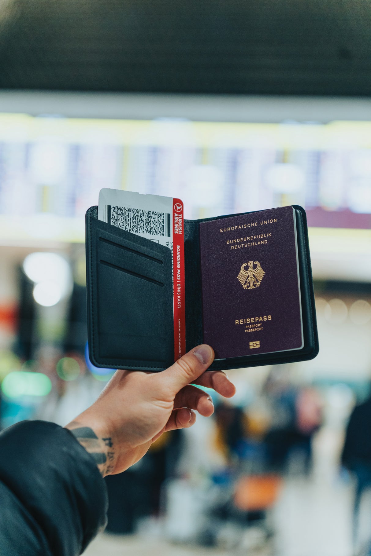 Recycled Polyester Passport Holder - Trackmate Worldwide