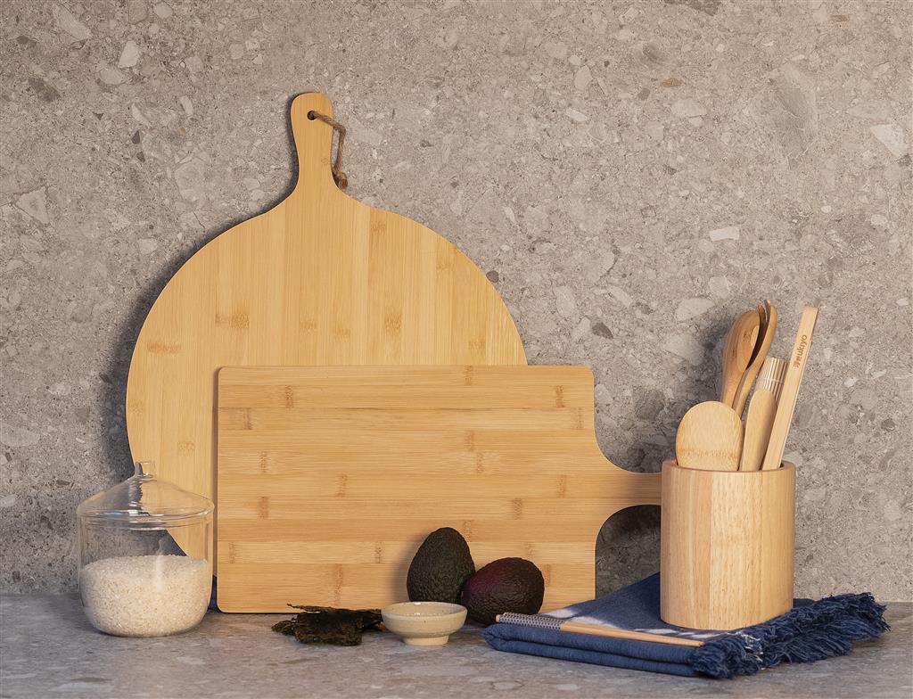 Ukiyo bamboo serving tongs - illuminated