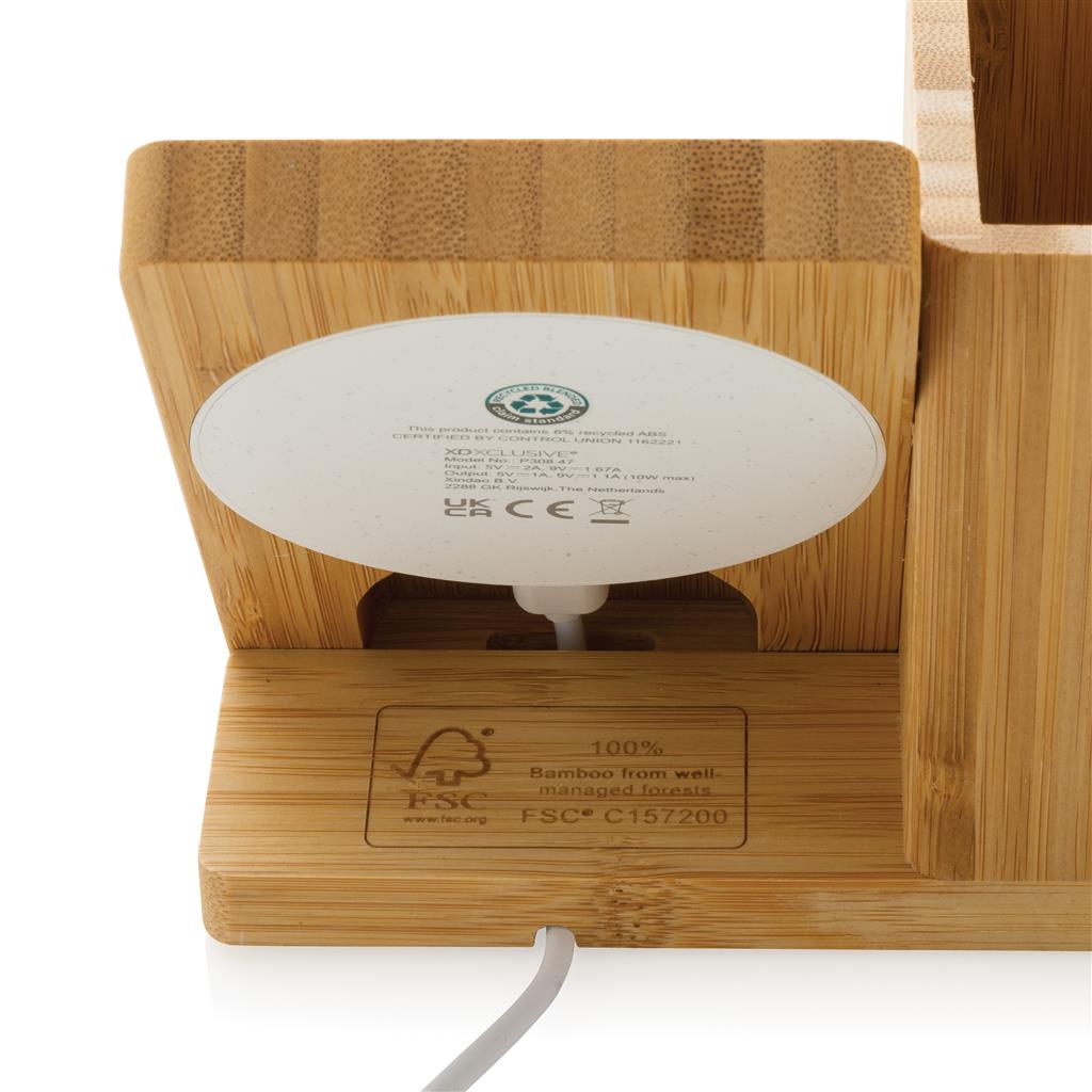 Calgary bamboo 10W wireless charger - illuminated